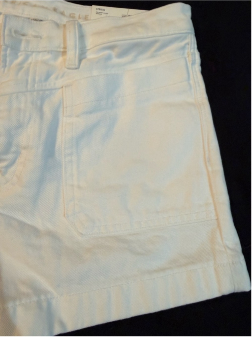 Women's American Eagle White Relaxed Super High Rise Jean Shorts Size 6 - Picture 2 of 5